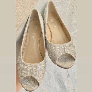 Elegant Silver Rhinestone Studded Heel Wedges 6